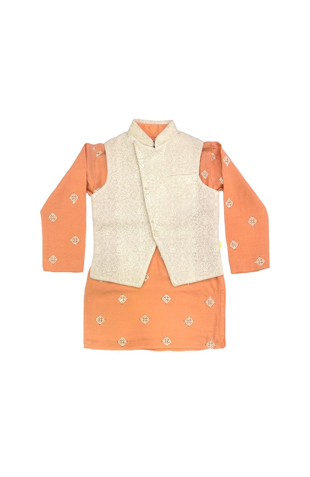 peach & white FRONT-Photoroom